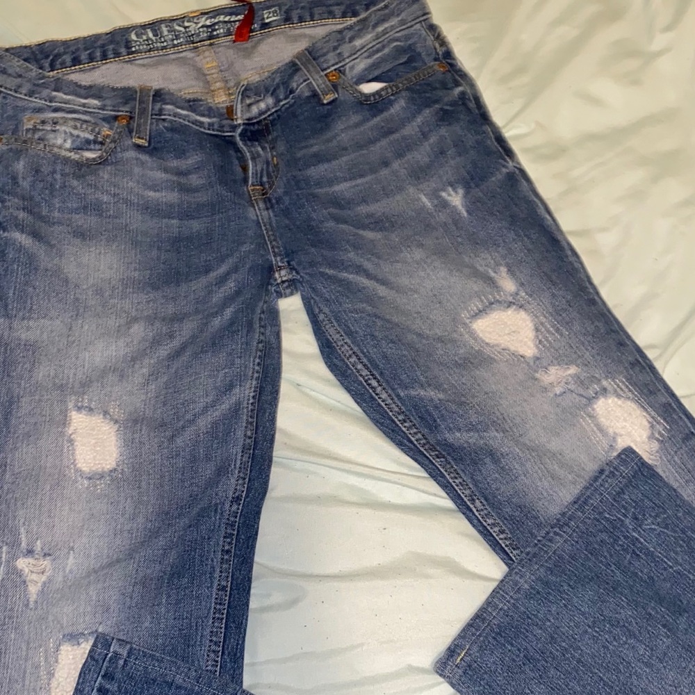 Guess women’s jeans 28x30